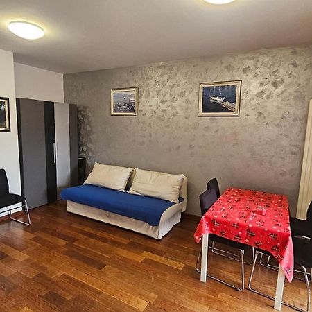 Apartman In Club Διαμέρισμα Ζάγκρεμπ Εξωτερικό φωτογραφία